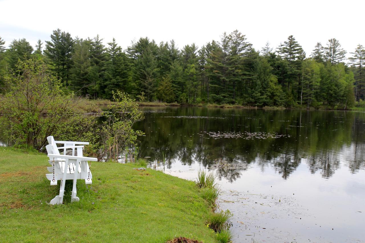 Sara Placid Inn & Suites Saranac Lake Exterior photo